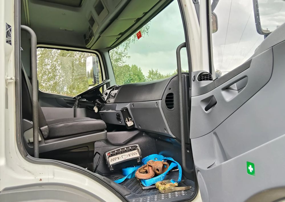Valníkový/ Plošinový nákladný automobil, Auto s hydraulickou rukou Mercedes-Benz ACTROS 2633: obrázok 20