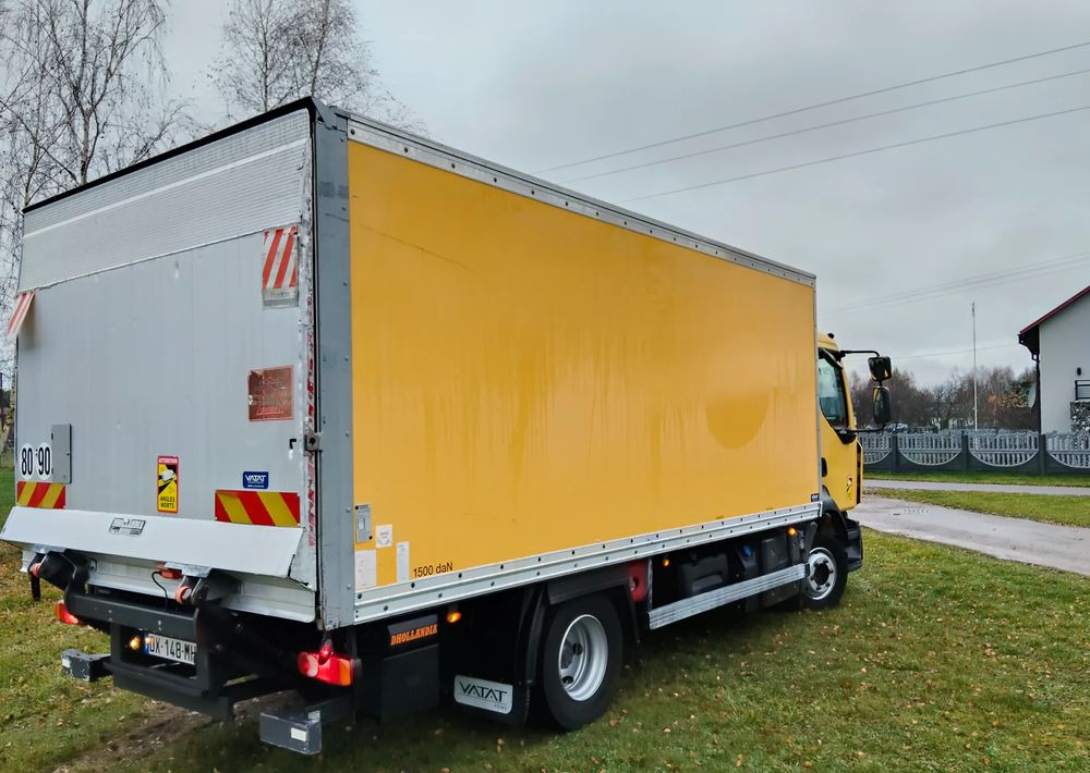 Renault D12 - Skříňový nákladní auto: obrázok 4 Renault D12 - Skříňový nákladní auto: obrázok 4