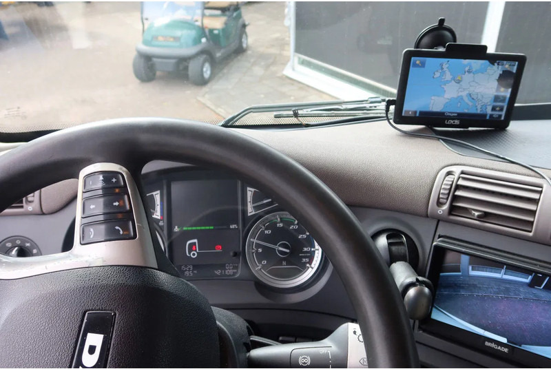 DAF CF 290 Bak+Klep Dhollandia 2.000 kg - Skříňový nákladní auto: obrázok 5 DAF CF 290 Bak+Klep Dhollandia 2.000 kg - Skříňový nákladní auto: obrázok 5