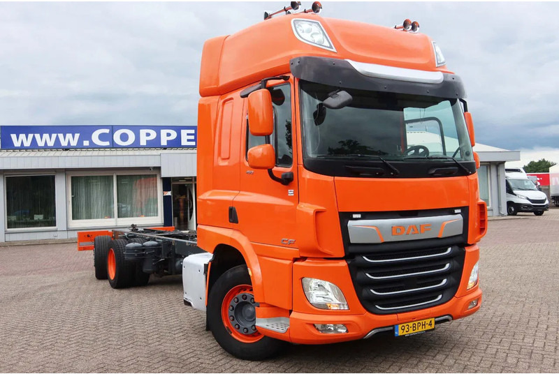 DAF CF 450 Chassis Cabine Slaap Cabine 2x Bed - Podvozek s kabinou: obrázok 2 DAF CF 450 Chassis Cabine Slaap Cabine 2x Bed - Podvozek s kabinou: obrázok 2