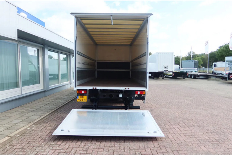 FUSO Canter 7 C 18 Bak+Klep 1000 kg - Skříňový nákladní auto: obrázok 3 FUSO Canter 7 C 18 Bak+Klep 1000 kg - Skříňový nákladní auto: obrázok 3