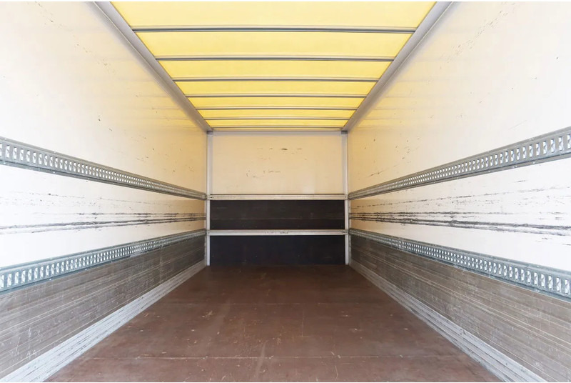 FUSO Canter 7 C 18 Bak+Klep 1000 kg - Skříňový nákladní auto: obrázok 4 FUSO Canter 7 C 18 Bak+Klep 1000 kg - Skříňový nákladní auto: obrázok 4