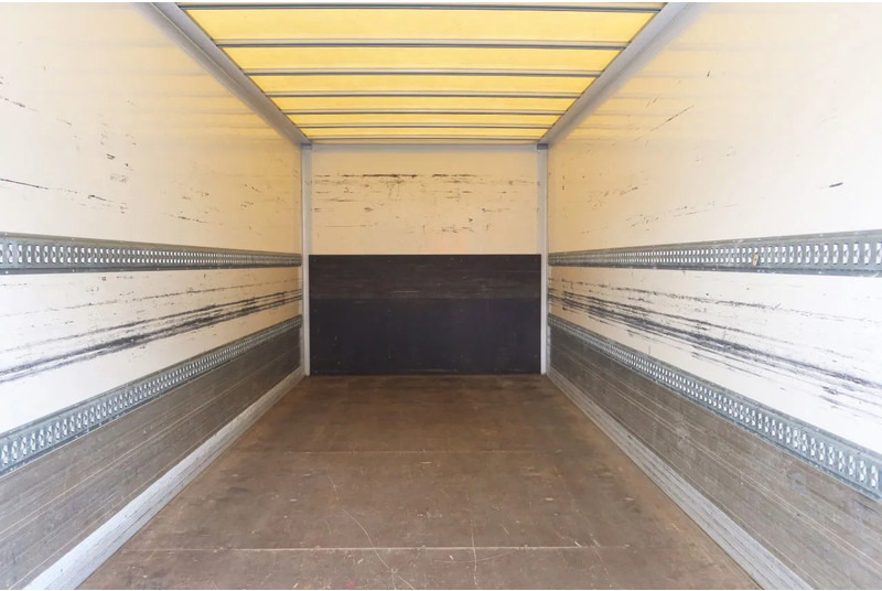 FUSO Canter Mistubishi Canter 7C18 - Skříňový nákladní auto: obrázok 4 FUSO Canter Mistubishi Canter 7C18 - Skříňový nákladní auto: obrázok 4