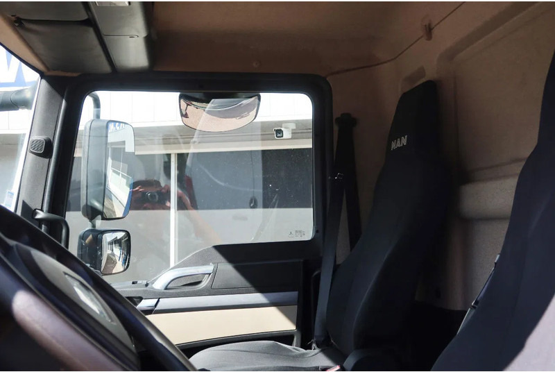 MAN TGL 12.250 Bakwagen + Laadklep DHollandia 2000 kg - Skříňový nákladní auto: obrázok 5 MAN TGL 12.250 Bakwagen + Laadklep DHollandia 2000 kg - Skříňový nákladní auto: obrázok 5