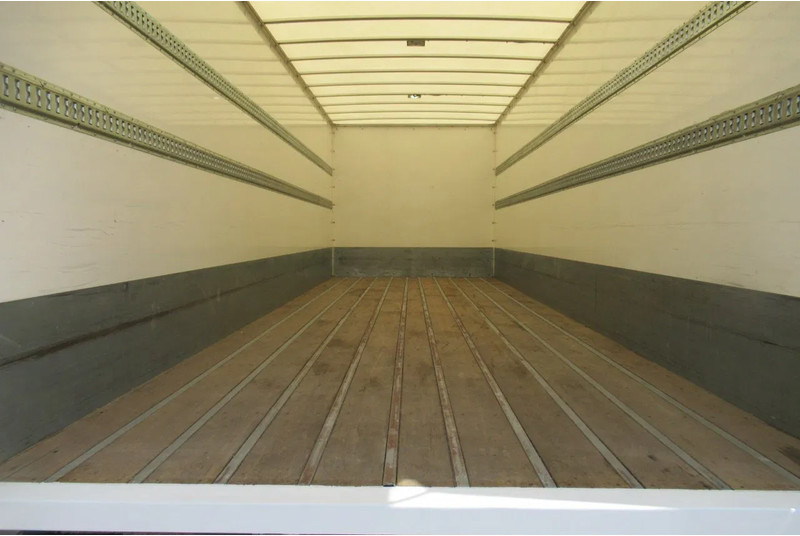 Mercedes-Benz Actros 1832 1832 LL 4x2 - Skříňový nákladní auto: obrázok 4 Mercedes-Benz Actros 1832 1832 LL 4x2 - Skříňový nákladní auto: obrázok 4