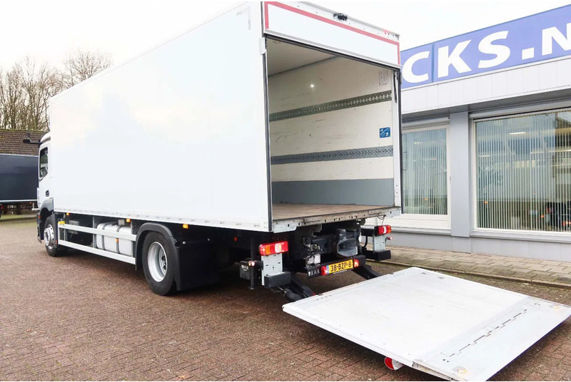 Mercedes-Benz Actros 1840 L Bakwagen + Bar klep 2000 KG + Geïsoleerde bak - Skříňový nákladní auto: obrázok 3 Mercedes-Benz Actros 1840 L Bakwagen + Bar klep 2000 KG + Geïsoleerde bak - Skříňový nákladní auto: obrázok 3