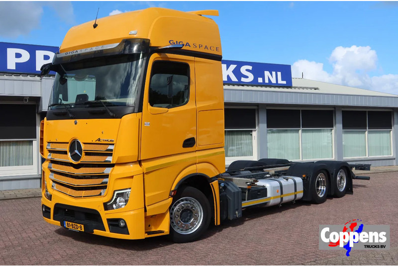 Mercedes-Benz Actros 2642 LL Chassis Cabine Giga space - Podvozek s kabinou: obrázok 1 Mercedes-Benz Actros 2642 LL Chassis Cabine Giga space - Podvozek s kabinou: obrázok 1