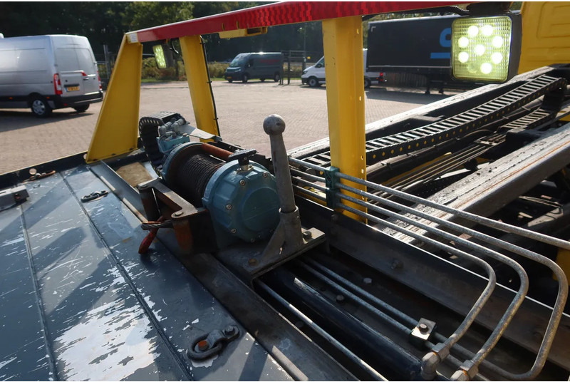 Mercedes-Benz Atego 1221 L Takelwagen 6 persoons - Odťahovy voz: obrázok 3 Mercedes-Benz Atego 1221 L Takelwagen 6 persoons - Odťahovy voz: obrázok 3