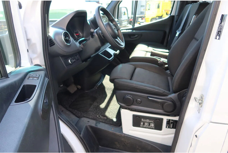 Mercedes-Benz Sprinter 515 CDI - Dodávka skriňová nadstavba: obrázok 5 Mercedes-Benz Sprinter 515 CDI - Dodávka skriňová nadstavba: obrázok 5