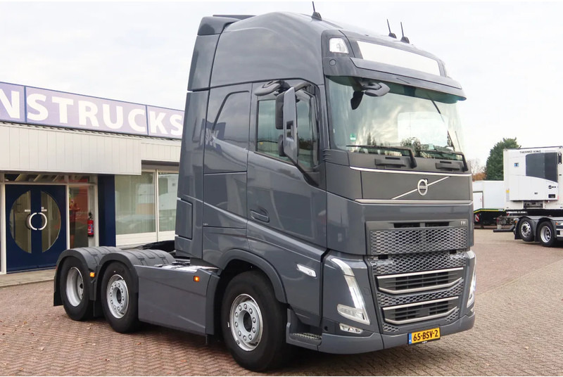 Volvo FH FH 500 Globetrotter Full Air suspension. 2 Pieces in stock. - Ťahač: obrázok 2 Volvo FH FH 500 Globetrotter Full Air suspension. 2 Pieces in stock. - Ťahač: obrázok 2