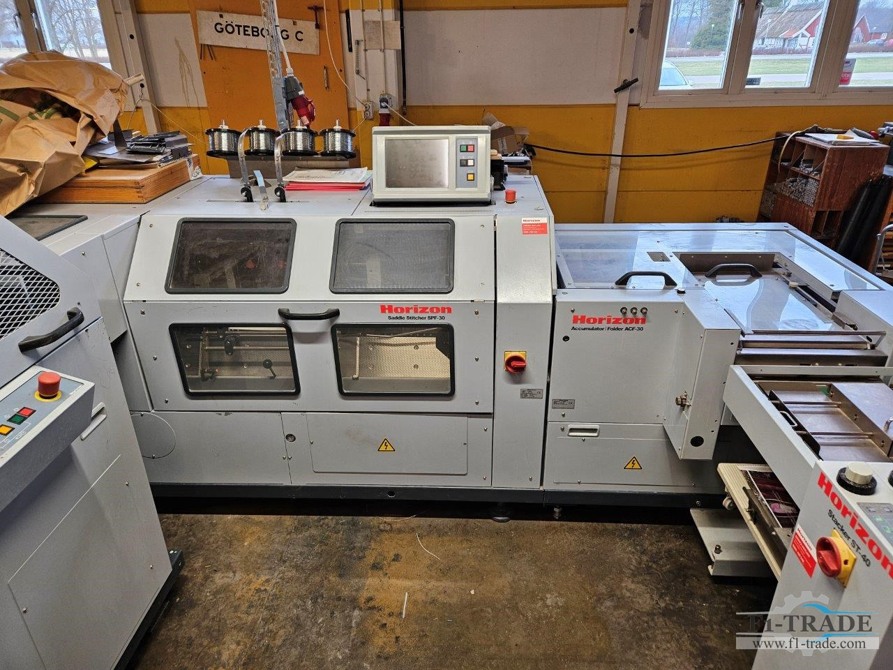 Horizon Stitchliner 5500 - Tlačiarenský stroj: obrázok 1 Horizon Stitchliner 5500 - Tlačiarenský stroj: obrázok 1