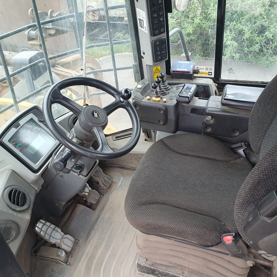 CATERPILLAR 950K - Kolesový nakladač: obrázok 5 CATERPILLAR 950K - Kolesový nakladač: obrázok 5