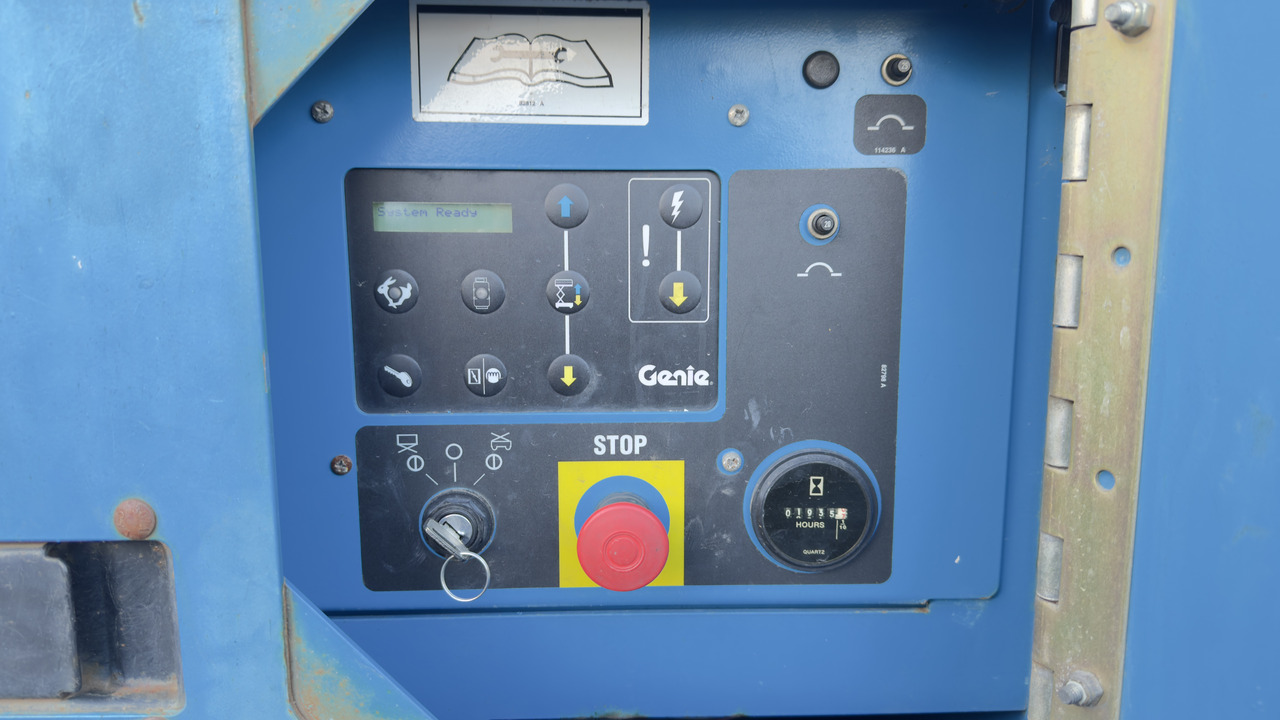 GENIE GS3390 - Teleskopická plošina: obrázok 5 GENIE GS3390 - Teleskopická plošina: obrázok 5