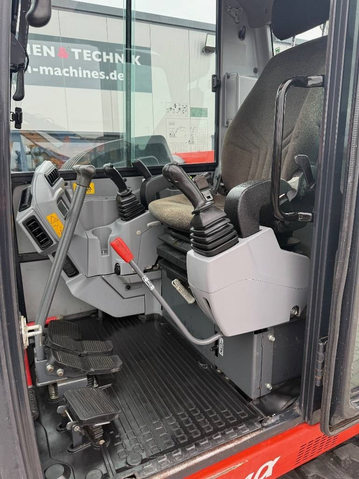 Mini rýpadlo Kubota KX 080-4: obrázok 9