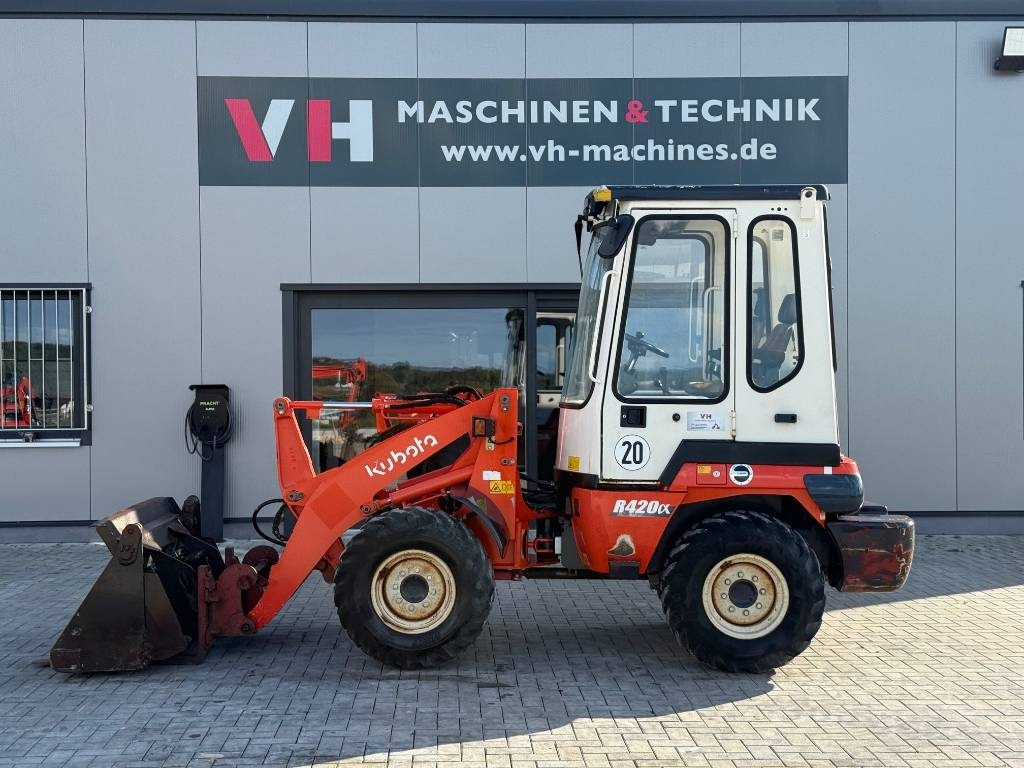 Kubota R 420 - Kolesový nakladač: obrázok 1 Kubota R 420 - Kolesový nakladač: obrázok 1