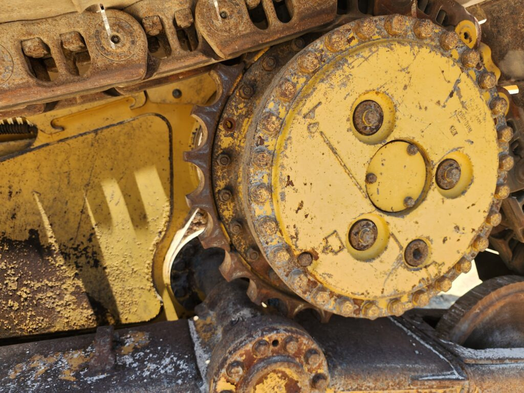 Buldozér CAT D6N LGP: obrázok 6