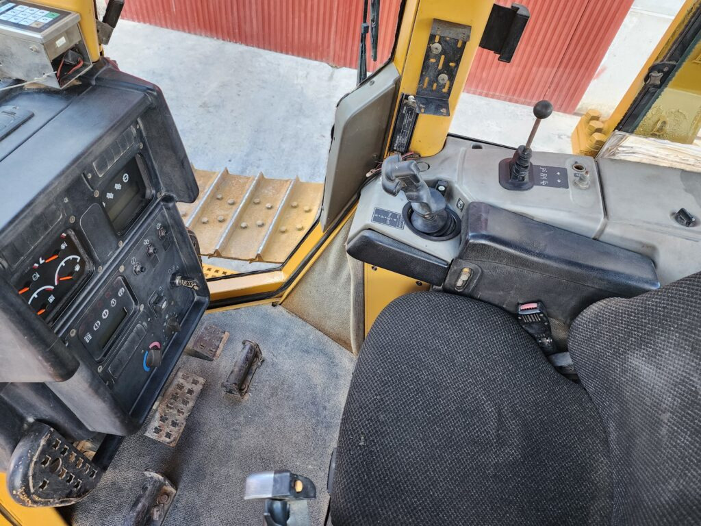 Leasing CAT D6N LGP CAT D6N LGP: obrázok 6 Leasing CAT D6N LGP CAT D6N LGP: obrázok 6