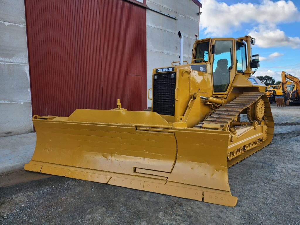 CAT D6N LGP - Buldozér: obrázok 2 CAT D6N LGP - Buldozér: obrázok 2
