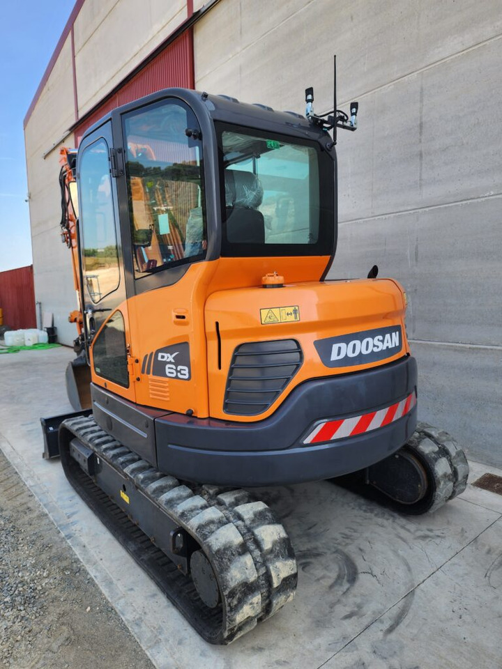 DOOSAN DX63R-3 - Mini rýpadlo: obrázok 3 DOOSAN DX63R-3 - Mini rýpadlo: obrázok 3