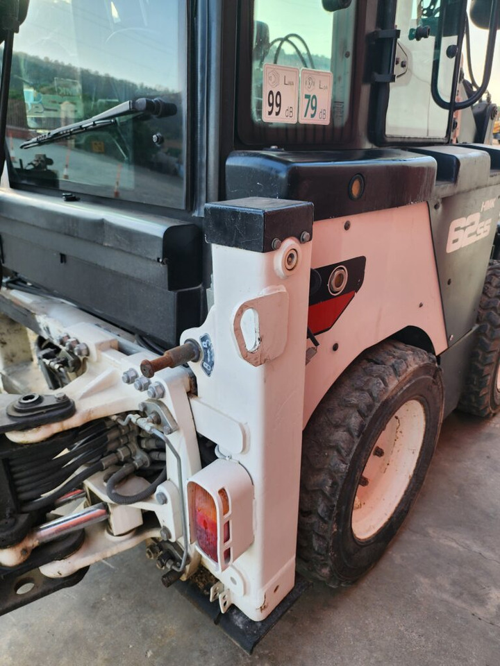 HIDROMEK HMK62SS - Rýpadlo-nakladač: obrázok 2 HIDROMEK HMK62SS - Rýpadlo-nakladač: obrázok 2