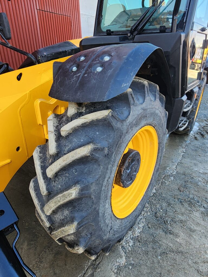 JCB 535-125 HI VIZ - Teleskopický nakladač: obrázok 5 JCB 535-125 HI VIZ - Teleskopický nakladač: obrázok 5