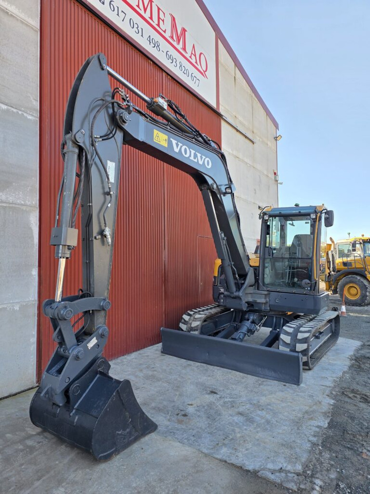 VOLVO ECR88D - Mini rýpadlo: obrázok 3 VOLVO ECR88D - Mini rýpadlo: obrázok 3