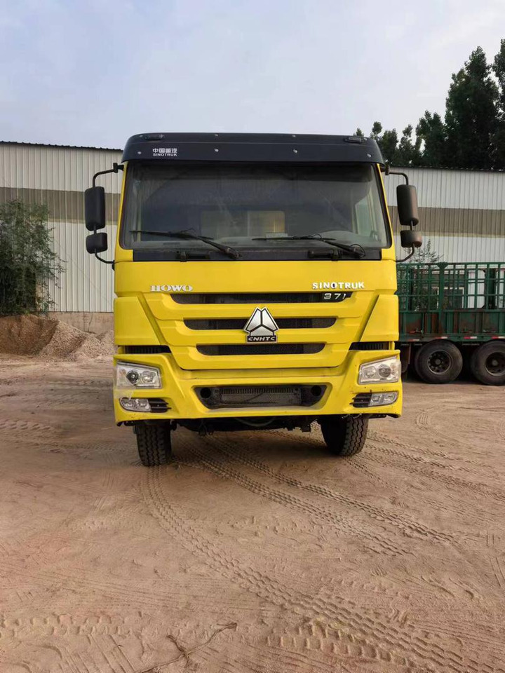 Howo Tipper Truck 371 - Sklápač: obrázok 4 Howo Tipper Truck 371 - Sklápač: obrázok 4
