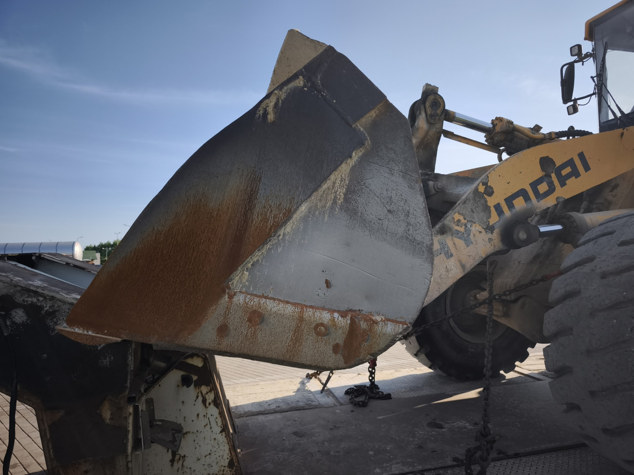 Kolesový nakladač HYUNDAI 757-7: obrázok 12 Kolesový nakladač HYUNDAI 757-7: obrázok 12