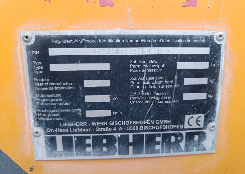 Liebherr L544 2 plus 2 - Kolesový nakladač: obrázok 3 Liebherr L544 2 plus 2 - Kolesový nakladač: obrázok 3