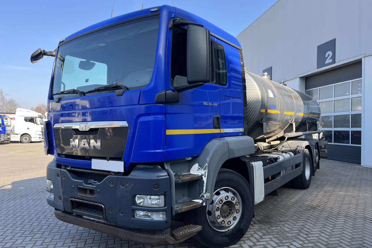 MAN TGS 26.400 6X2-2 Pienovežis (8488) - Cisternové vozidlo, Cisternový príves: obrázok 1 MAN TGS 26.400 6X2-2 Pienovežis (8488) - Cisternové vozidlo, Cisternový príves: obrázok 1
