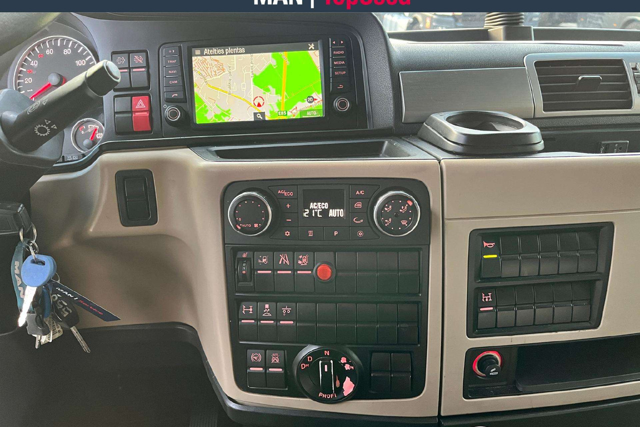 MAN 18.460 XLX cab Hidraulika (9312) - Ťahač: obrázok 5 MAN 18.460 XLX cab Hidraulika (9312) - Ťahač: obrázok 5