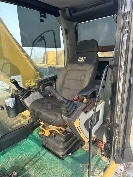 20Tons excavator Used CAT Excavator 320D 320B 320BL 320C 320CL Good Condition On sale - Pásové rýpadlo: obrázok 2 20Tons excavator Used CAT Excavator 320D 320B 320BL 320C 320CL Good Condition On sale - Pásové rýpadlo: obrázok 2