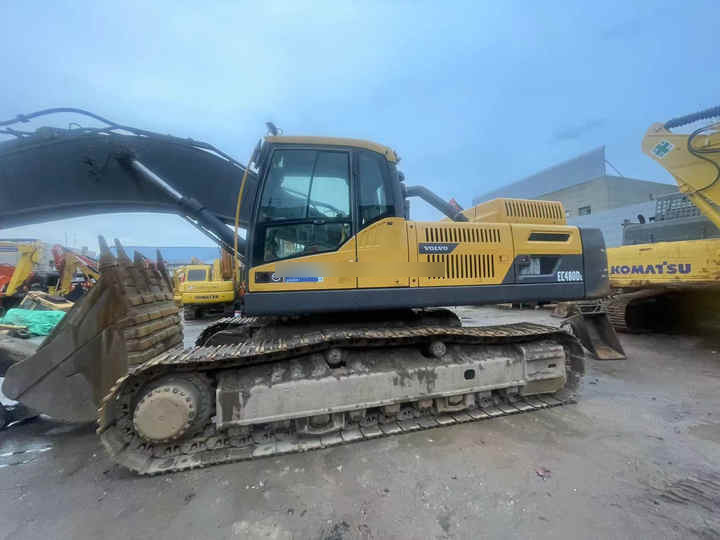 90% new and low hours 48 ton VOLVO EC480D used excavator for sale cheap hot sale Used VOLVO EC480D second hand excavator - Pásové rýpadlo: obrázok 4 90% new and low hours 48 ton VOLVO EC480D used excavator for sale cheap hot sale Used VOLVO EC480D second hand excavator - Pásové rýpadlo: obrázok 4