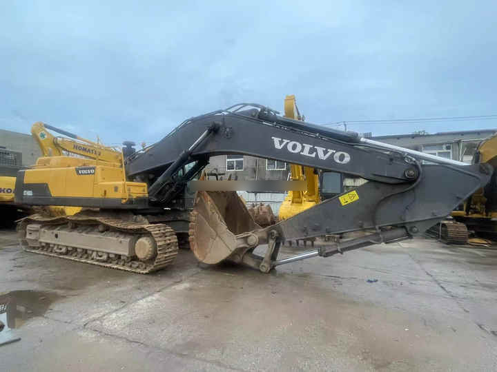90% new and low hours 48 ton VOLVO EC480D used excavator for sale cheap hot sale Used VOLVO EC480D second hand excavator - Pásové rýpadlo: obrázok 5 90% new and low hours 48 ton VOLVO EC480D used excavator for sale cheap hot sale Used VOLVO EC480D second hand excavator - Pásové rýpadlo: obrázok 5