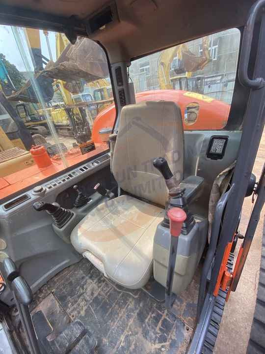 Awesome Performance good price Korea Imported Small Scale Used Doosan Dx60 Excavator - Pásové rýpadlo: obrázok 3 Awesome Performance good price Korea Imported Small Scale Used Doosan Dx60 Excavator - Pásové rýpadlo: obrázok 3