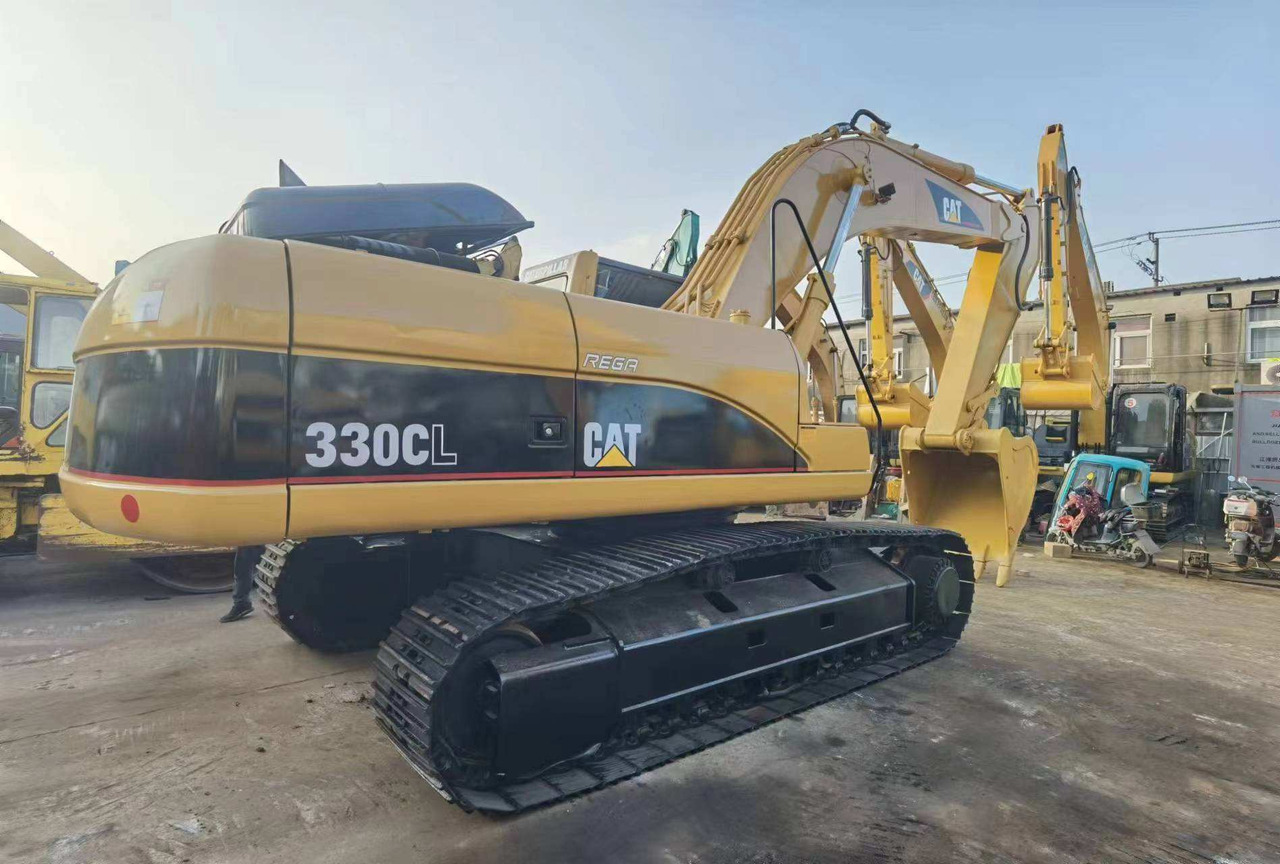 CAT 330C 330D 30Tons excavator Used CAT Excavator - Pásové rýpadlo: obrázok 3 CAT 330C 330D 30Tons excavator Used CAT Excavator - Pásové rýpadlo: obrázok 3