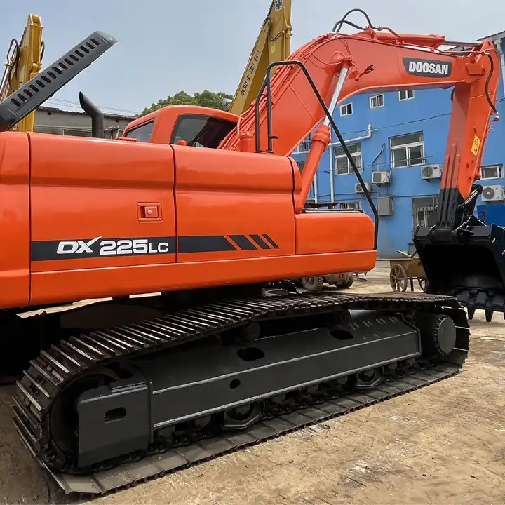Cheap Used Korea Brand Doosan DX225LC 20 ton Excavator - Pásové rýpadlo: obrázok 1 Cheap Used Korea Brand Doosan DX225LC 20 ton Excavator - Pásové rýpadlo: obrázok 1