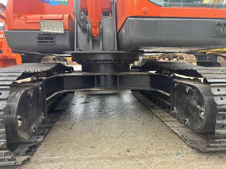 Doosan DX75-9C Used Excavator Crawler Second Hand Korean Engine DX75-9C Small Digger for Home or Farm - Pásové rýpadlo: obrázok 5 Doosan DX75-9C Used Excavator Crawler Second Hand Korean Engine DX75-9C Small Digger for Home or Farm - Pásové rýpadlo: obrázok 5