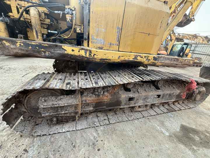 Good Condition Good price Second Hand Caterpillar 325bl Excavator Used Cat 325b 325bl in stock - Pásové rýpadlo: obrázok 3 Good Condition Good price Second Hand Caterpillar 325bl Excavator Used Cat 325b 325bl in stock - Pásové rýpadlo: obrázok 3