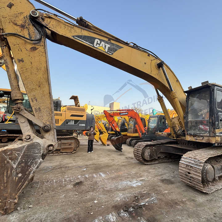 Good Condition Good price Second Hand Caterpillar 325bl Excavator Used Cat 325b 325bl in stock For Sale - Pásové rýpadlo: obrázok 2 Good Condition Good price Second Hand Caterpillar 325bl Excavator Used Cat 325b 325bl in stock For Sale - Pásové rýpadlo: obrázok 2
