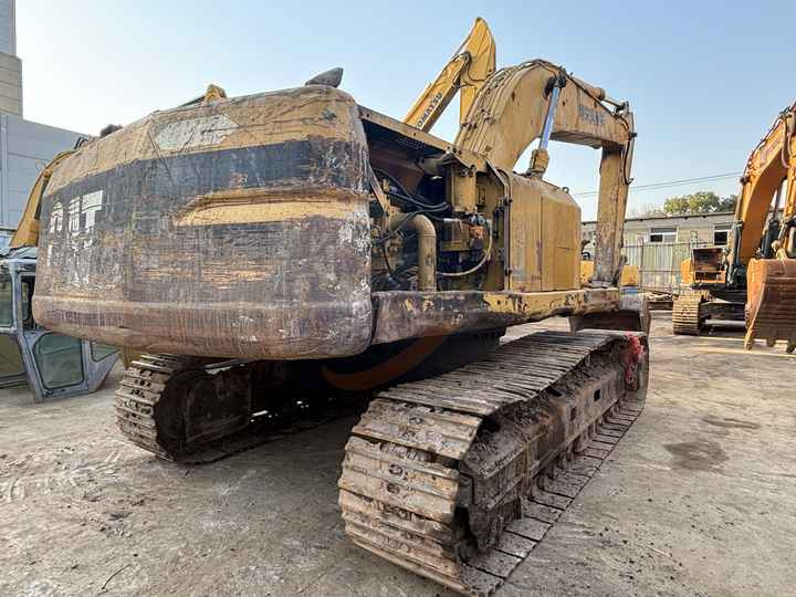 Good Condition Second Hand Caterpillar 325bl Excavator Used Cat 325b 325bl with good condition in stock - Pásové rýpadlo: obrázok 4 Good Condition Second Hand Caterpillar 325bl Excavator Used Cat 325b 325bl with good condition in stock - Pásové rýpadlo: obrázok 4