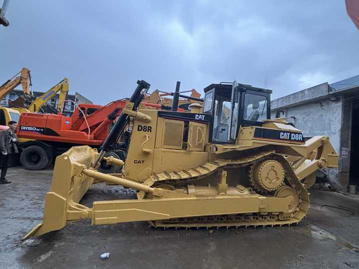 Heavy Duty Caterpillar Bulldozer Cat D8r Used Dozer For Mining Work In Shanghai - Buldozér: obrázok 2 Heavy Duty Caterpillar Bulldozer Cat D8r Used Dozer For Mining Work In Shanghai - Buldozér: obrázok 2