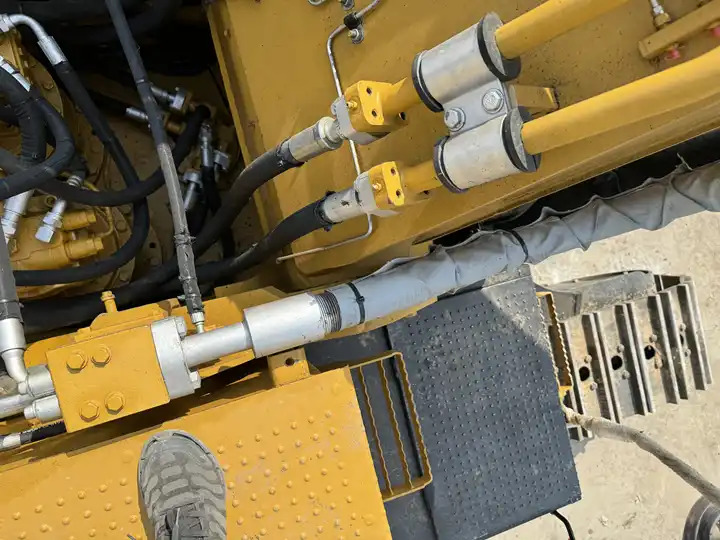 Heavy Duty Caterpillar Digging Machinery Excellent Working Condition Used Cat 349d Excavator In Shanghai - Pásové rýpadlo: obrázok 5 Heavy Duty Caterpillar Digging Machinery Excellent Working Condition Used Cat 349d Excavator In Shanghai - Pásové rýpadlo: obrázok 5