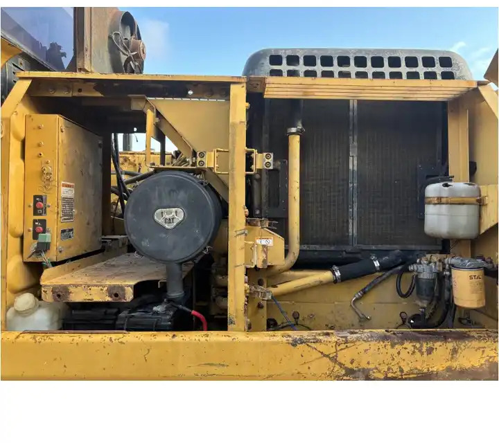 Original Japan Caterpillar Hydraulic Crawler Digger Cat320d Used Excavator Cat 320bl/325D/330bl/336D - Pásové rýpadlo: obrázok 5 Original Japan Caterpillar Hydraulic Crawler Digger Cat320d Used Excavator Cat 320bl/325D/330bl/336D - Pásové rýpadlo: obrázok 5