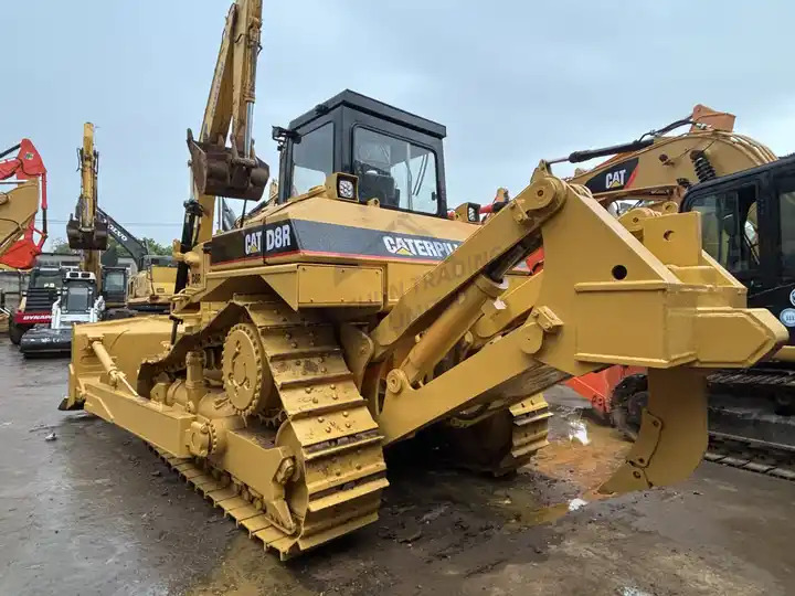 Original Second Hand Cat Bulldozer Caterpillar D8r 40 Tons Bulldozer with Good Quality in Low Price for Sale - Buldozér: obrázok 5 Original Second Hand Cat Bulldozer Caterpillar D8r 40 Tons Bulldozer with Good Quality in Low Price for Sale - Buldozér: obrázok 5