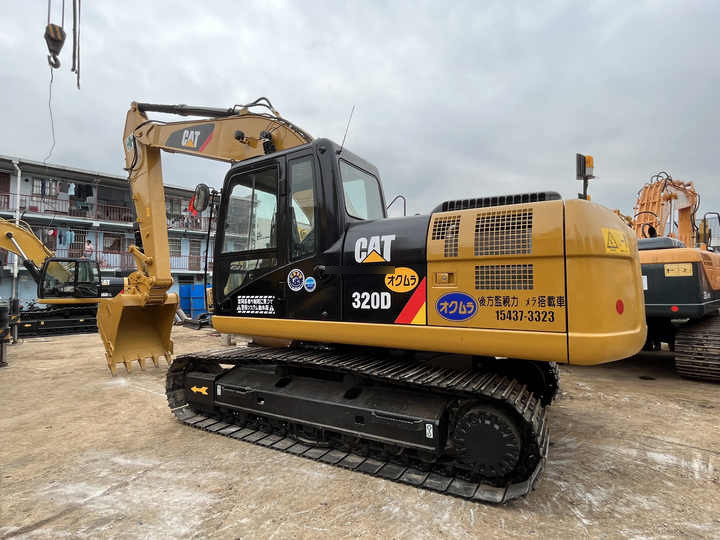 Original japan Used CAT 320D 320D2 crawler excavator CAT 320 used excavators 20 tons excavator for sale - Pásové rýpadlo: obrázok 2 Original japan Used CAT 320D 320D2 crawler excavator CAT 320 used excavators 20 tons excavator for sale - Pásové rýpadlo: obrázok 2