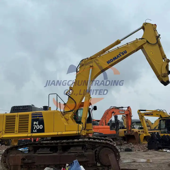 Pc500 Pc700 Low Price Wholesale Used Japanese Komatsu Excavator PC500 PC460 PC650 PC700 PC850 Hydraulic Crawler Excavator - Rýpadlo: obrázok 1 Pc500 Pc700 Low Price Wholesale Used Japanese Komatsu Excavator PC500 PC460 PC650 PC700 PC850 Hydraulic Crawler Excavator - Rýpadlo: obrázok 1