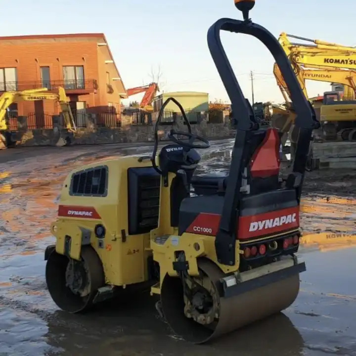 Small Compactor Dynapac Cc211, Cc1000 Mini Road Roller for Sale - Cestný valec: obrázok 5 Small Compactor Dynapac Cc211, Cc1000 Mini Road Roller for Sale - Cestný valec: obrázok 5