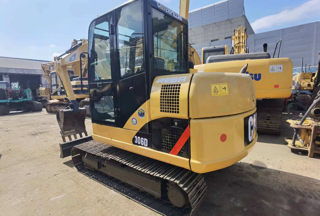 Used CAT 306D 306E 306E2 305.5 305 307 MINI EXCAVATOR - Pásové rýpadlo: obrázok 4 Used CAT 306D 306E 306E2 305.5 305 307 MINI EXCAVATOR - Pásové rýpadlo: obrázok 4