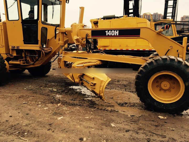 Used Caterpillar construction machine CAT140H 140K 140G Grader in stock for sale - Zrovnávač: obrázok 4 Used Caterpillar construction machine CAT140H 140K 140G Grader in stock for sale - Zrovnávač: obrázok 4